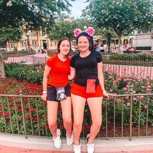 Meet your Posher, Jacy